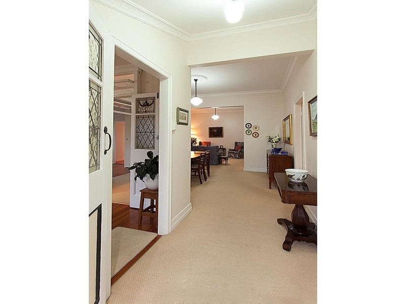 34 Hilda Street, Corinda QLD 4075