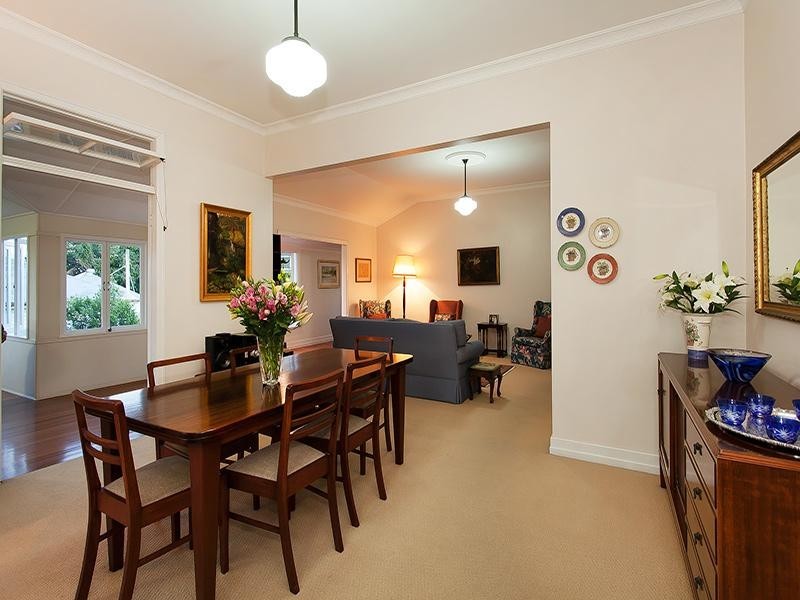 34 Hilda Street, Corinda QLD 4075