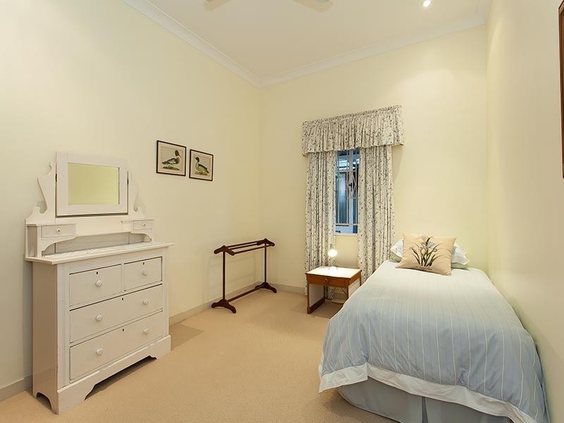 34 Hilda Street, Corinda QLD 4075