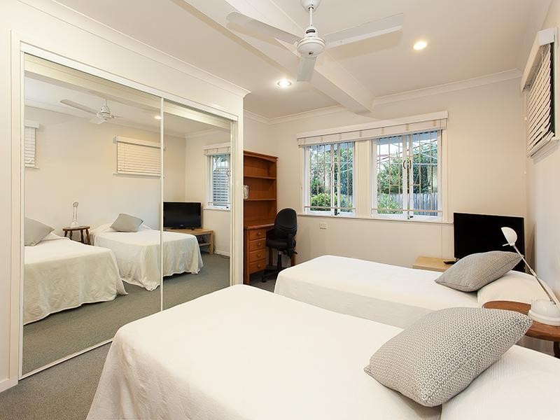 34 Hilda Street, Corinda QLD 4075