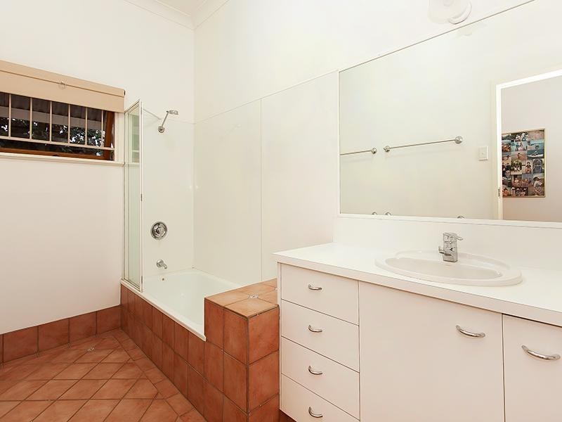 34 Hilda Street, Corinda QLD 4075