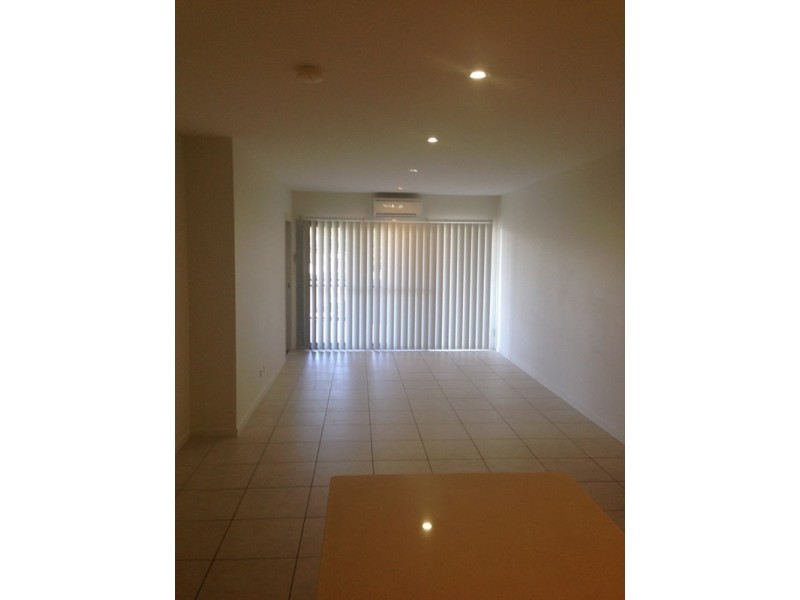 2/612 Sherwood Road, Sherwood QLD 4075