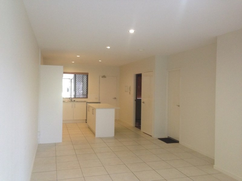 2/612 Sherwood Road, Sherwood QLD 4075