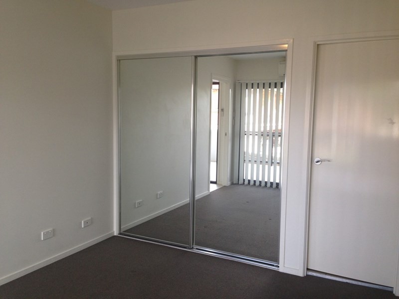 2/612 Sherwood Road, Sherwood QLD 4075