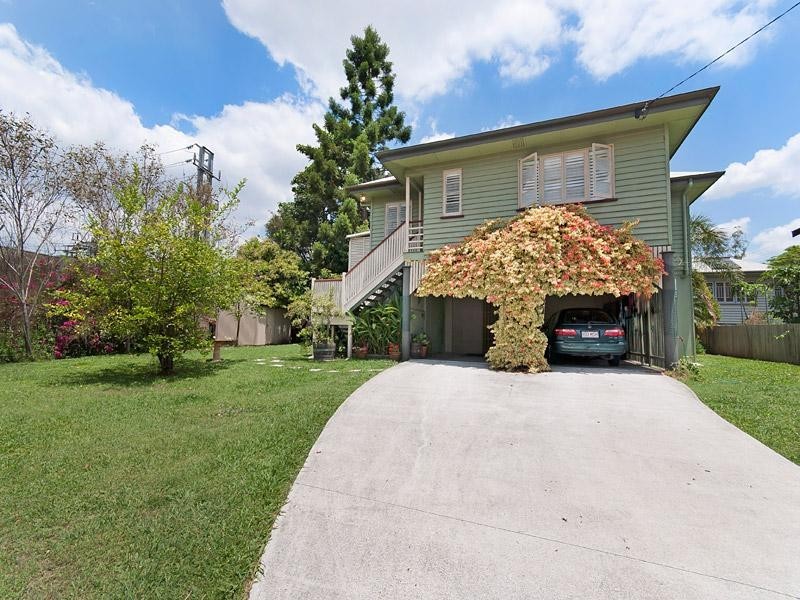 8 Hilda Street, Corinda QLD 4075