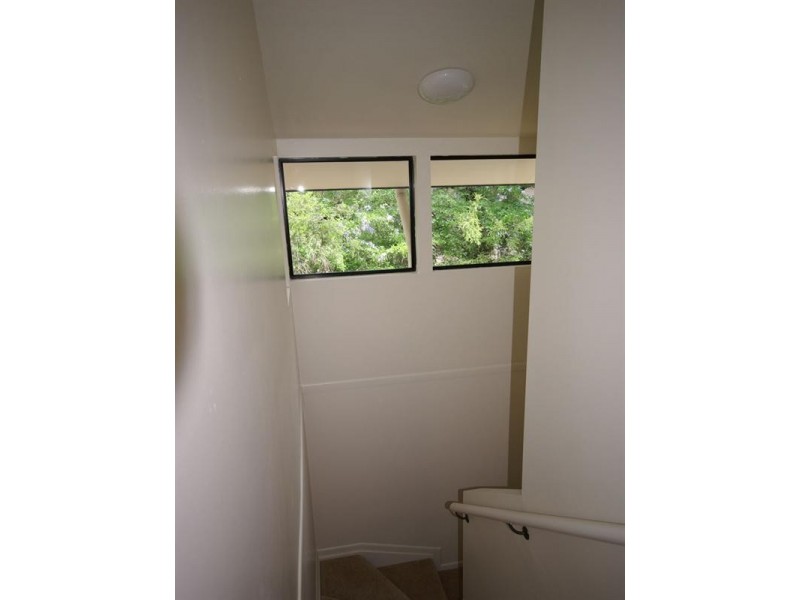 10/122 Central Avenue, Indooroopilly QLD 4068