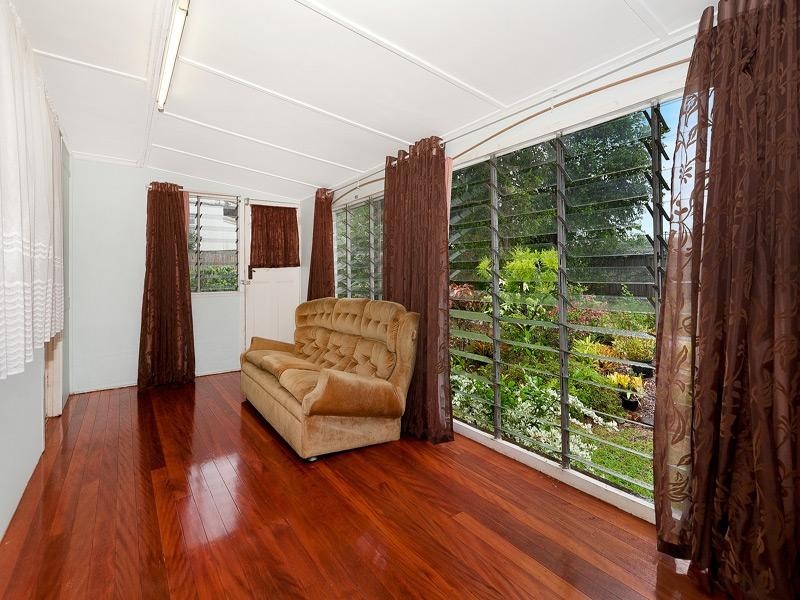 776 Oxley Road, Corinda QLD 4075