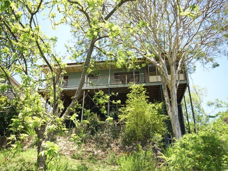 53 Simpsons Road, Bardon QLD 4065