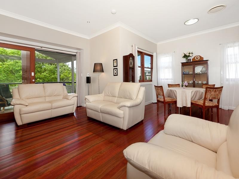 59 Hall Street, Sherwood QLD 4075