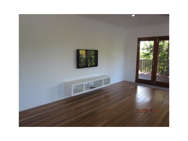 23 Haldane Street, Graceville QLD 4075