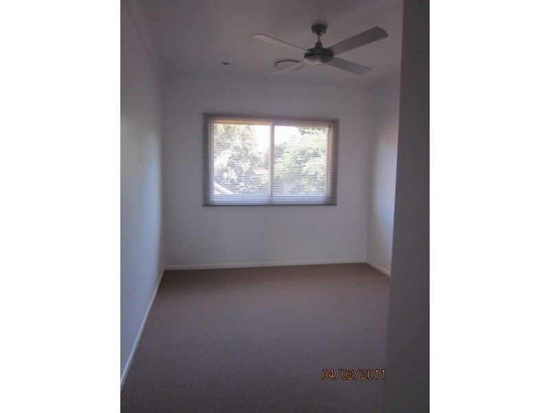 23 Haldane Street, Graceville QLD 4075