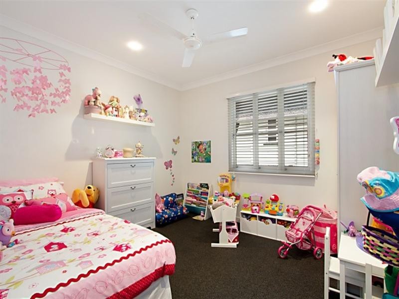 256 Verney Road East, Graceville QLD 4075