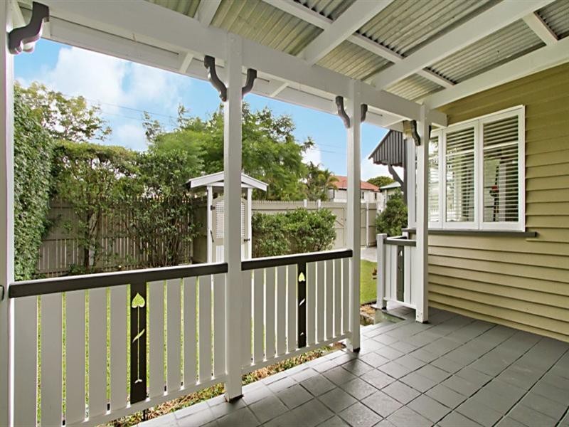 256 Verney Road East, Graceville QLD 4075