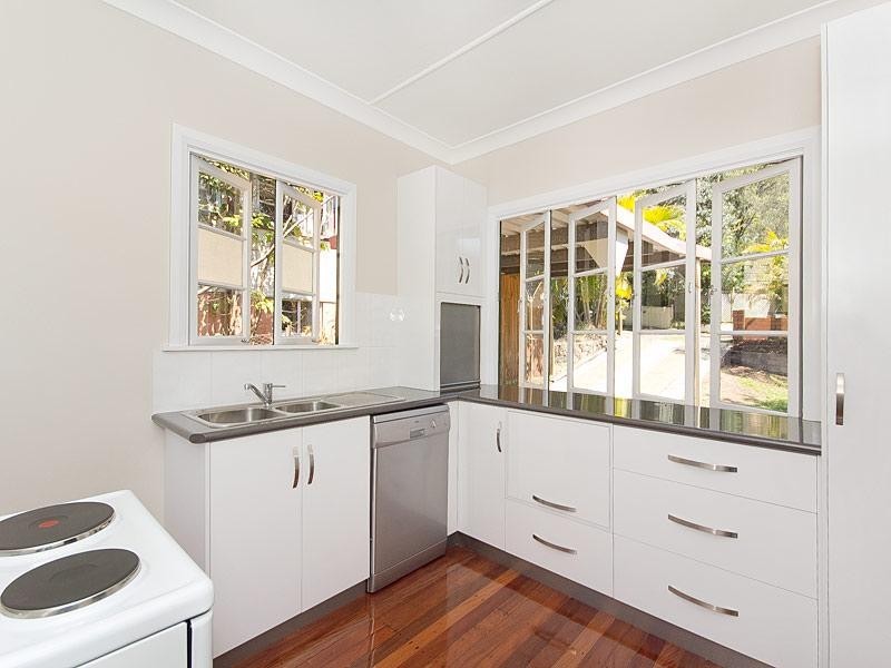 71 Bannerman Street, Oxley QLD 4075