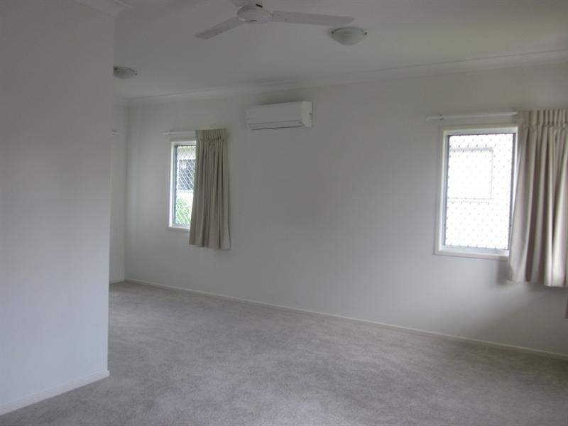 195 Graceville Avenue, Graceville QLD 4075