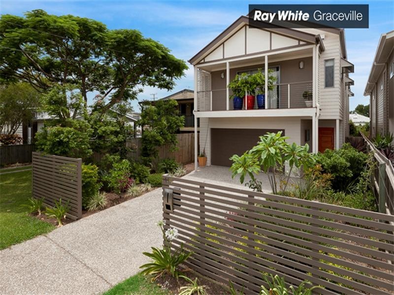 114 Central Avenue, Sherwood QLD 4075