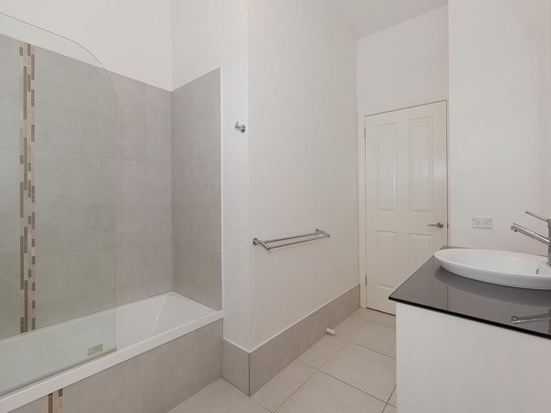 114 Central Avenue, Sherwood QLD 4075