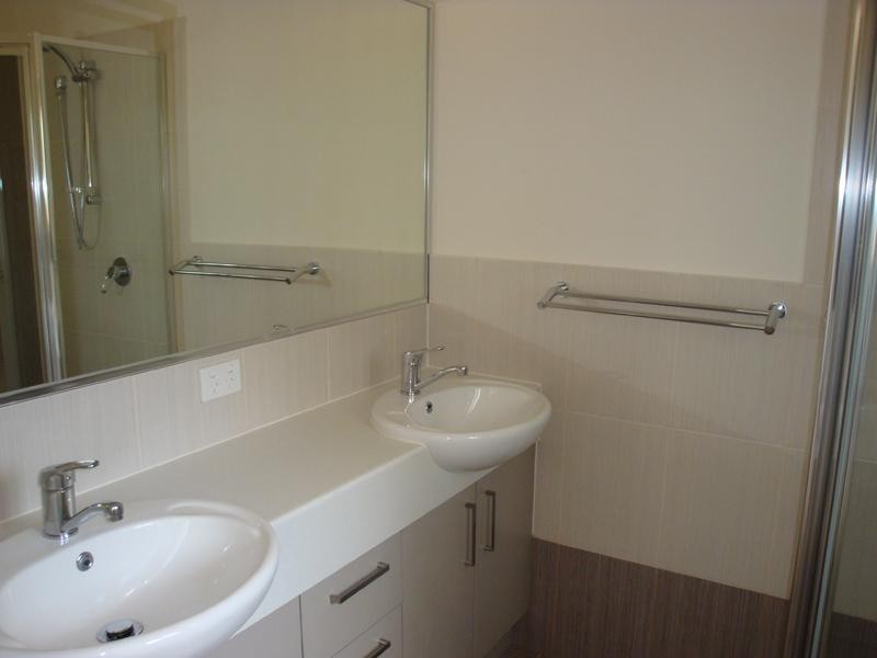 7 Knightsbridge Street, Oxley QLD 4075