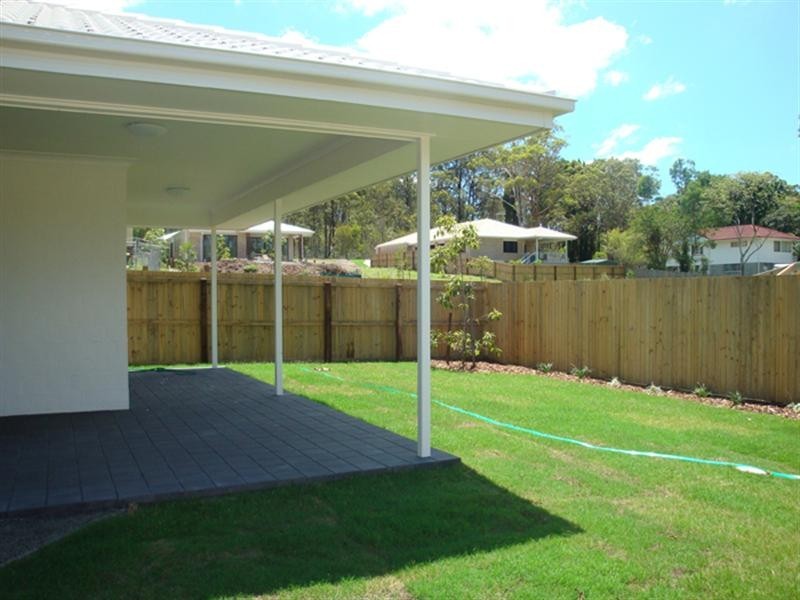 10 Greenview Street, Oxley QLD 4075