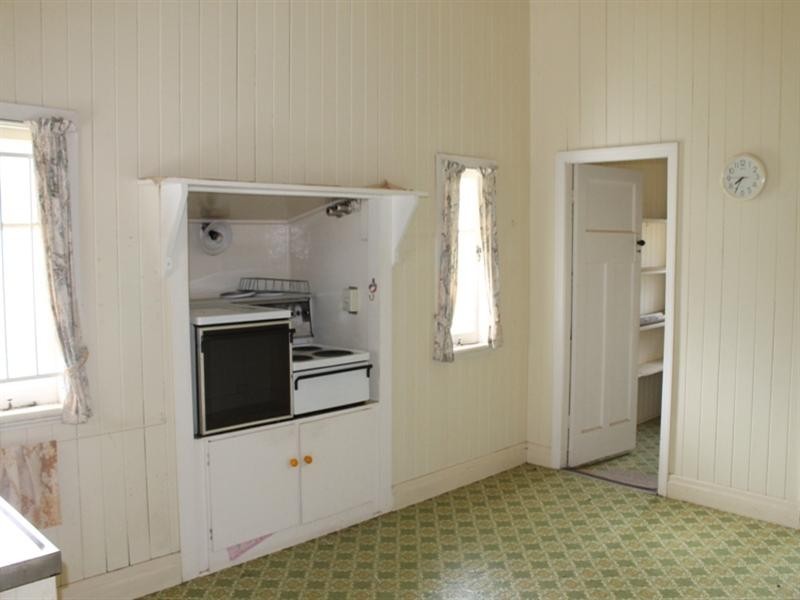 4 Balderstone Street, Corinda QLD 4075