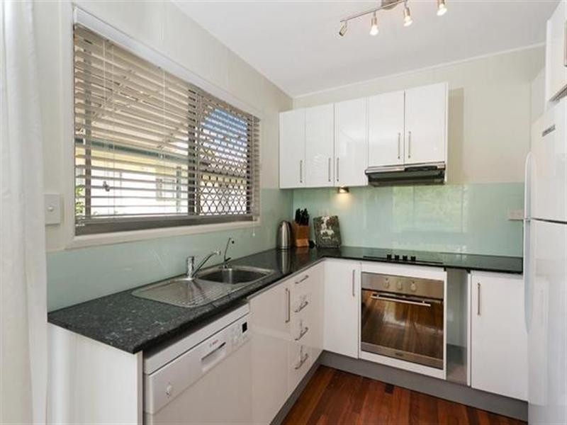 183 Graceville Avenue, Graceville QLD 4075