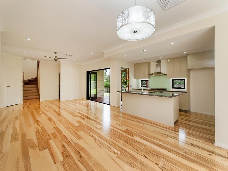 88 Lynne Grove Avenue, Corinda QLD 4075