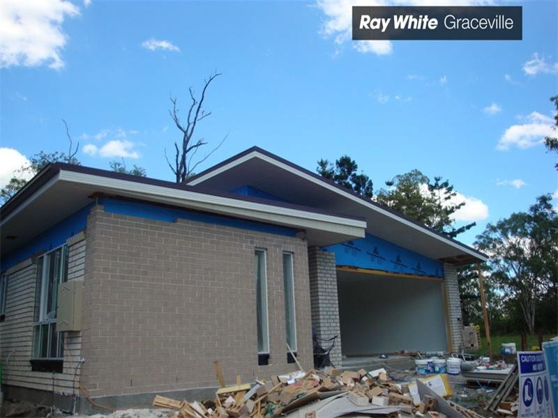 36 Sandi Street, Oxley QLD 4075