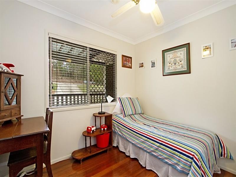 212 Seventeen Mile Rocks Road, Oxley QLD 4075