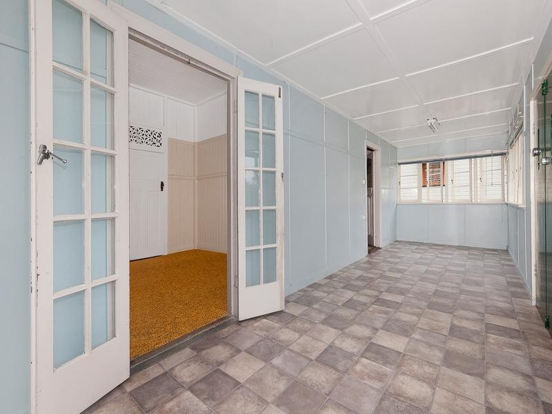 37 Junction Street, Sherwood QLD 4075