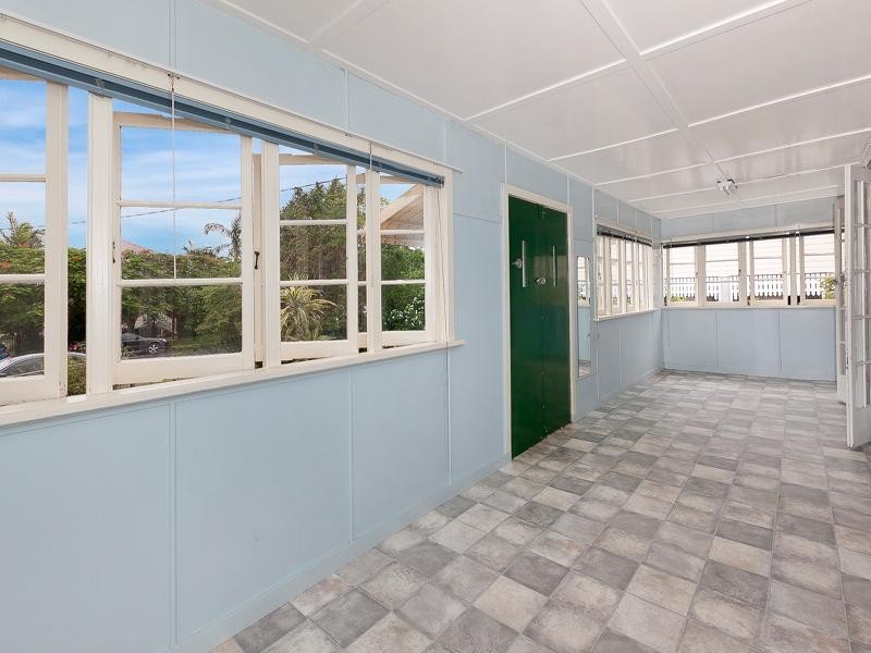 37 Junction Street, Sherwood QLD 4075