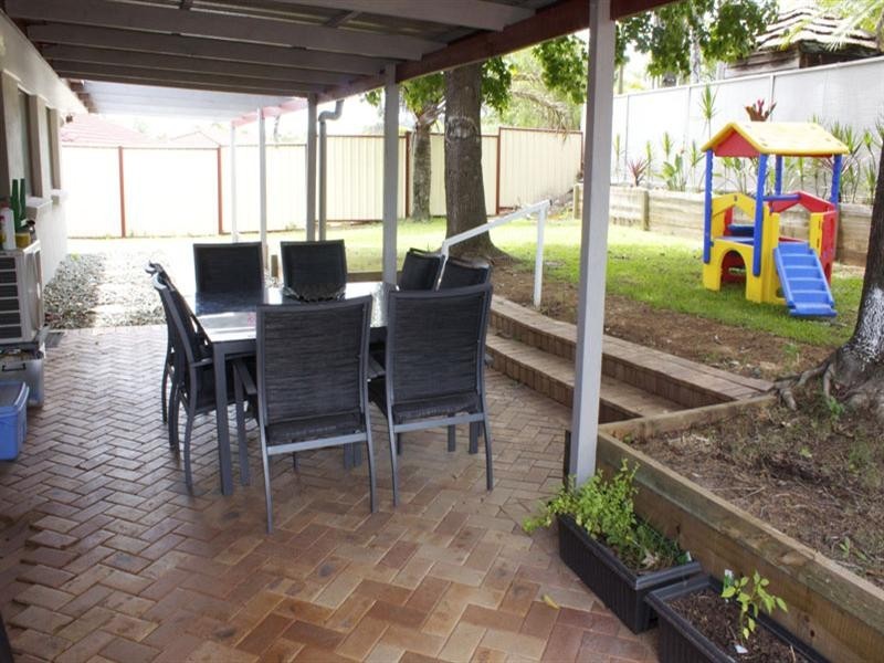 32 Brentwood Drive, Daisy Hill QLD 4127