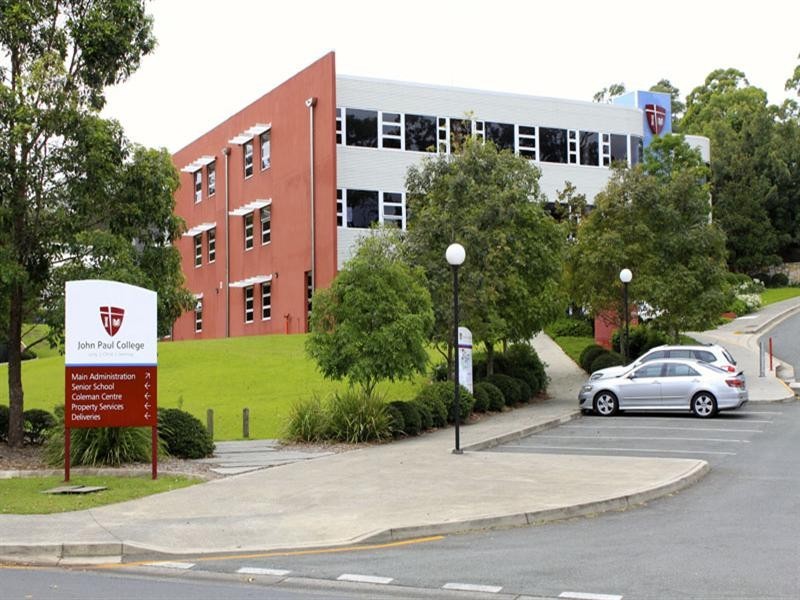 32 Brentwood Drive, Daisy Hill QLD 4127