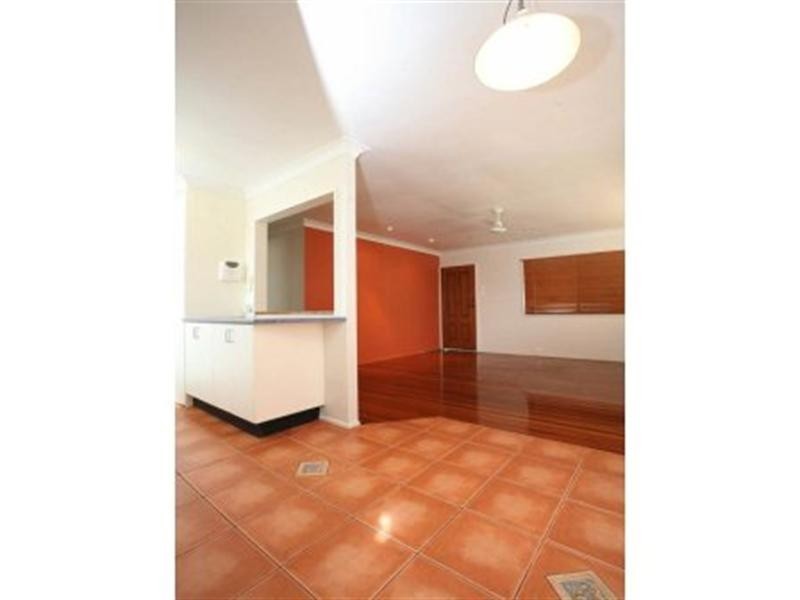 465 Seventeen Mile Rocks Road, Seventeen Mile Rocks QLD 4073