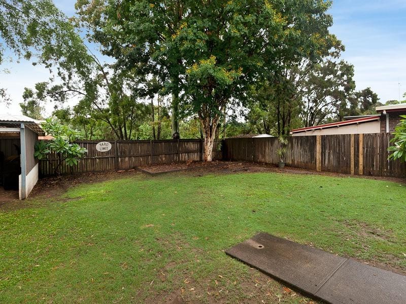 23 Deniven Street, Corinda QLD 4075