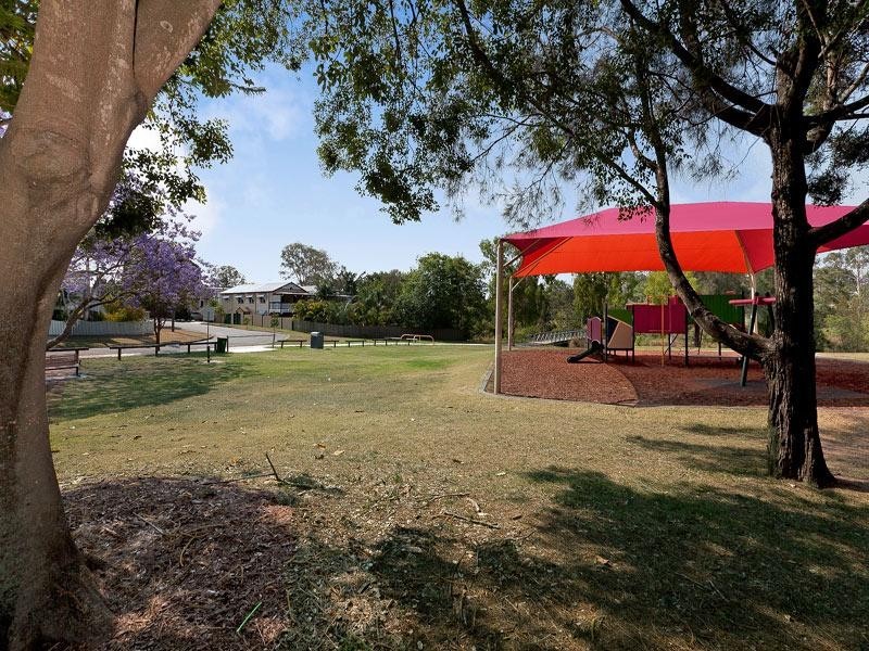 142 Central Avenue, Sherwood QLD 4075