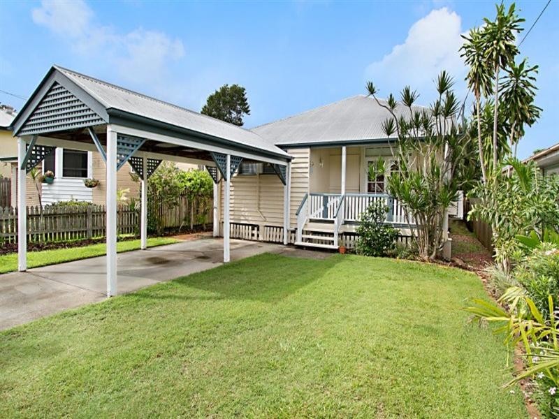 93 Graceville Avenue, Graceville QLD 4075