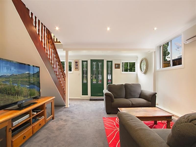 192 Strong Avenue, Graceville QLD 4075