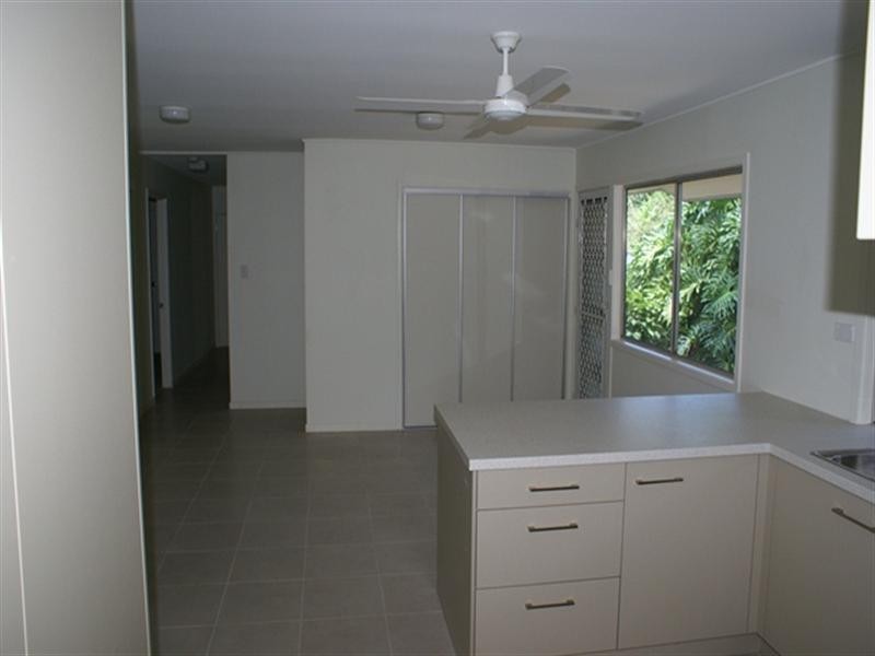 6 Stanfell Street, Corinda QLD 4075
