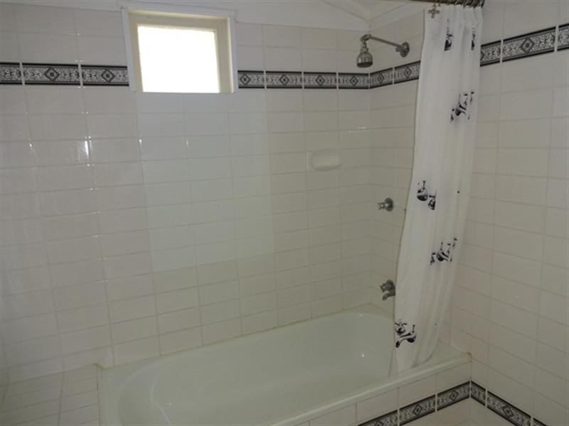 12 Central Avenue, Sherwood QLD 4075