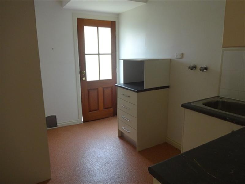 12 Central Avenue, Sherwood QLD 4075