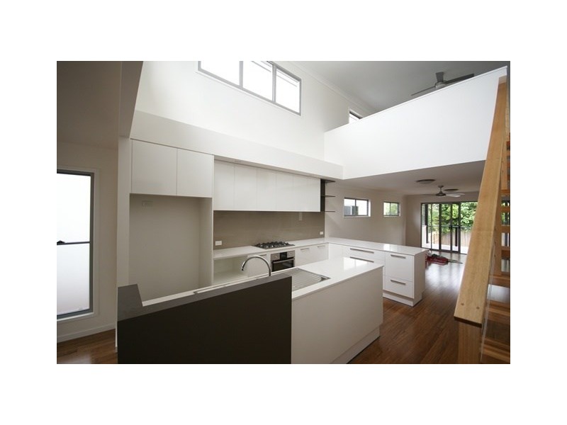 195 Strong Avenue, Graceville QLD 4075