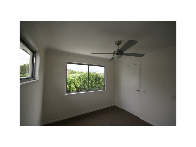 195 Strong Avenue, Graceville QLD 4075