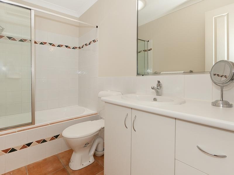 76/316 Long Street East, Graceville QLD 4075