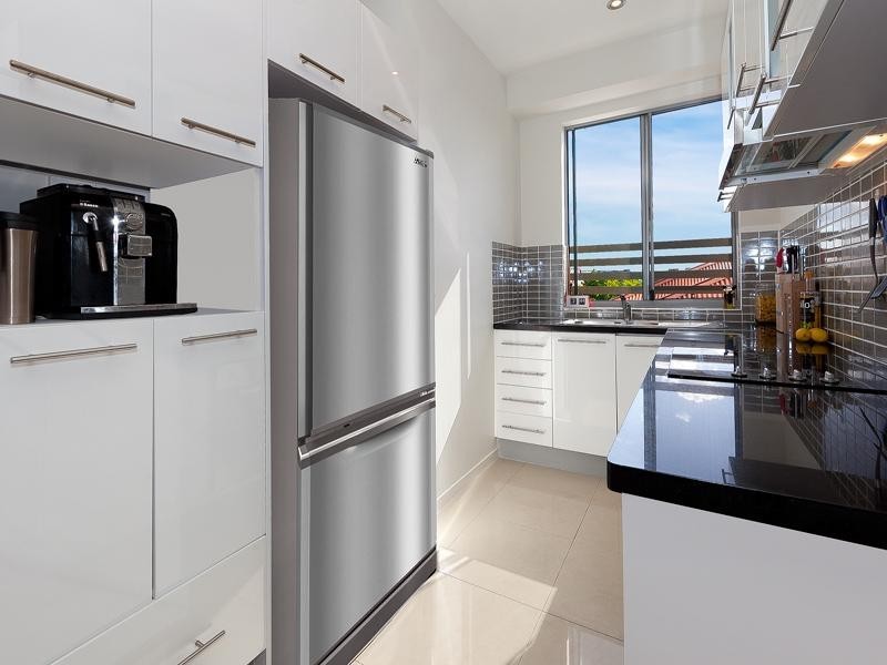 4/11 Stamford Street, Yeerongpilly QLD 4105