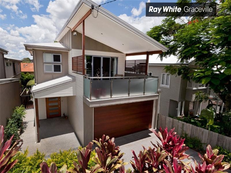 161 Strong Avenue, Graceville QLD 4075