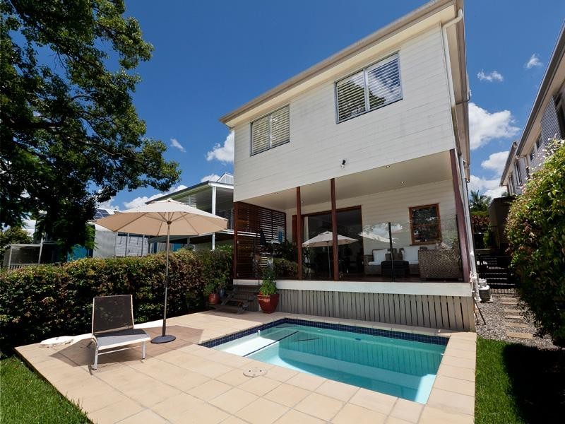 161 Strong Avenue, Graceville QLD 4075