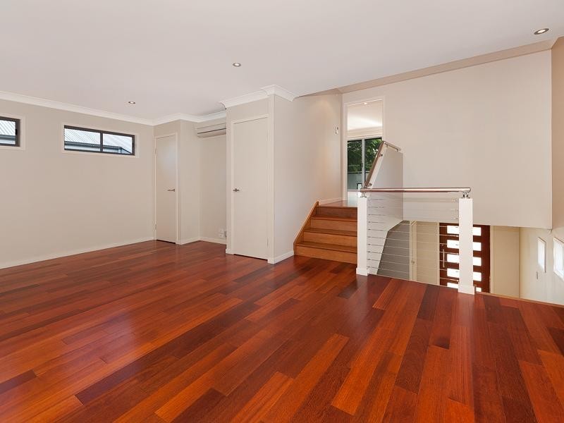 161 Strong Avenue, Graceville QLD 4075