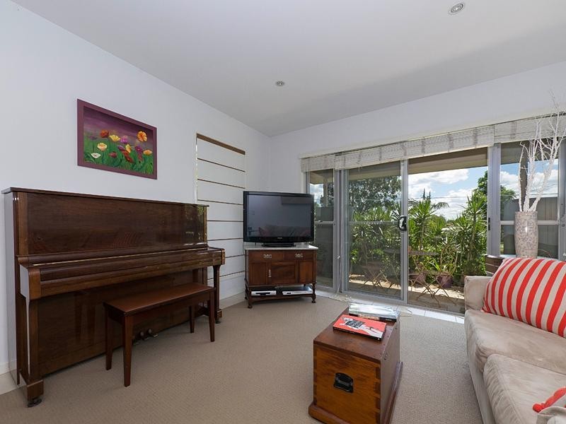 2/84 Quarry Road, Sherwood QLD 4075