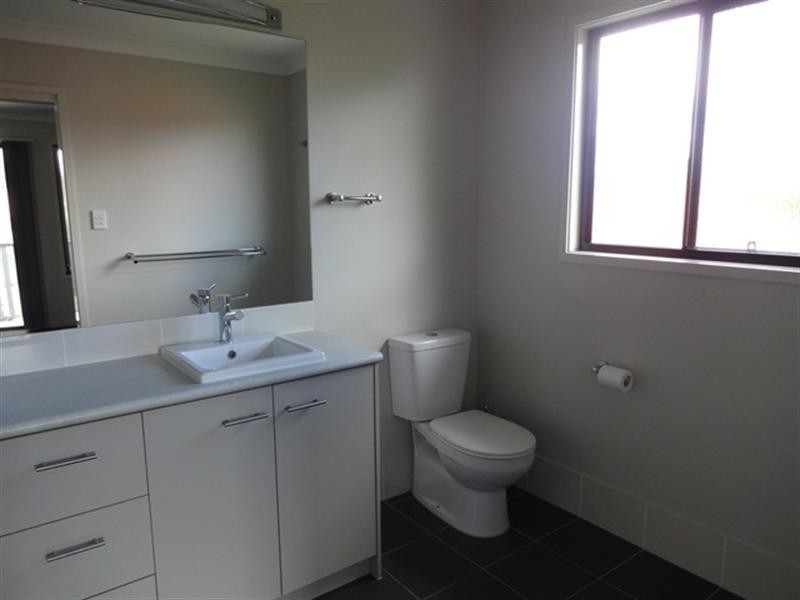 110 Oxley Road, Chelmer QLD 4068