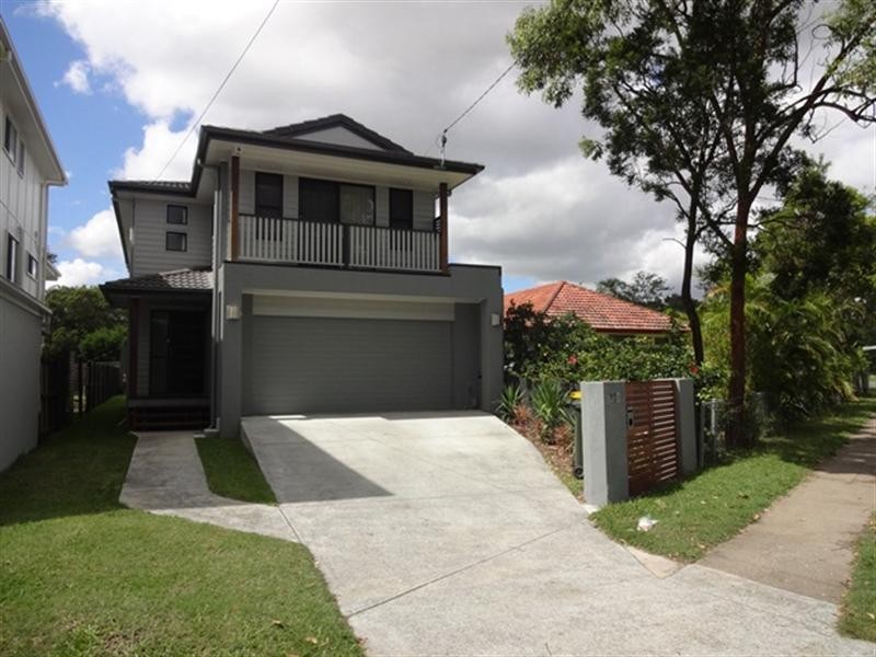 110 Oxley Road, Chelmer QLD 4068